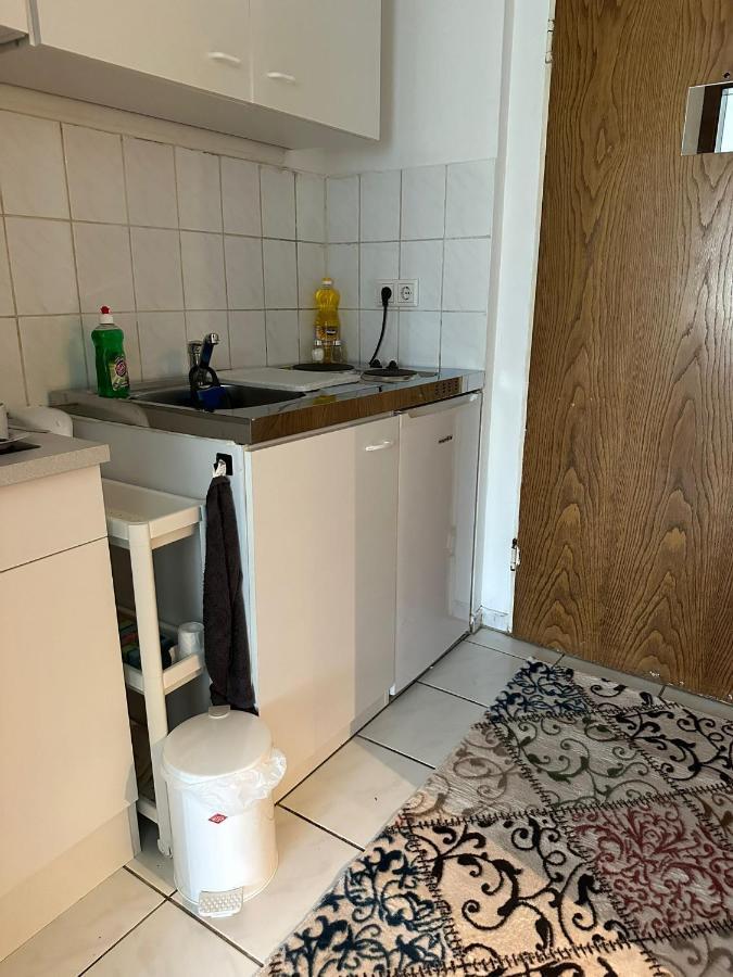 Jasmin'S Apartment Krefeld Buitenkant foto